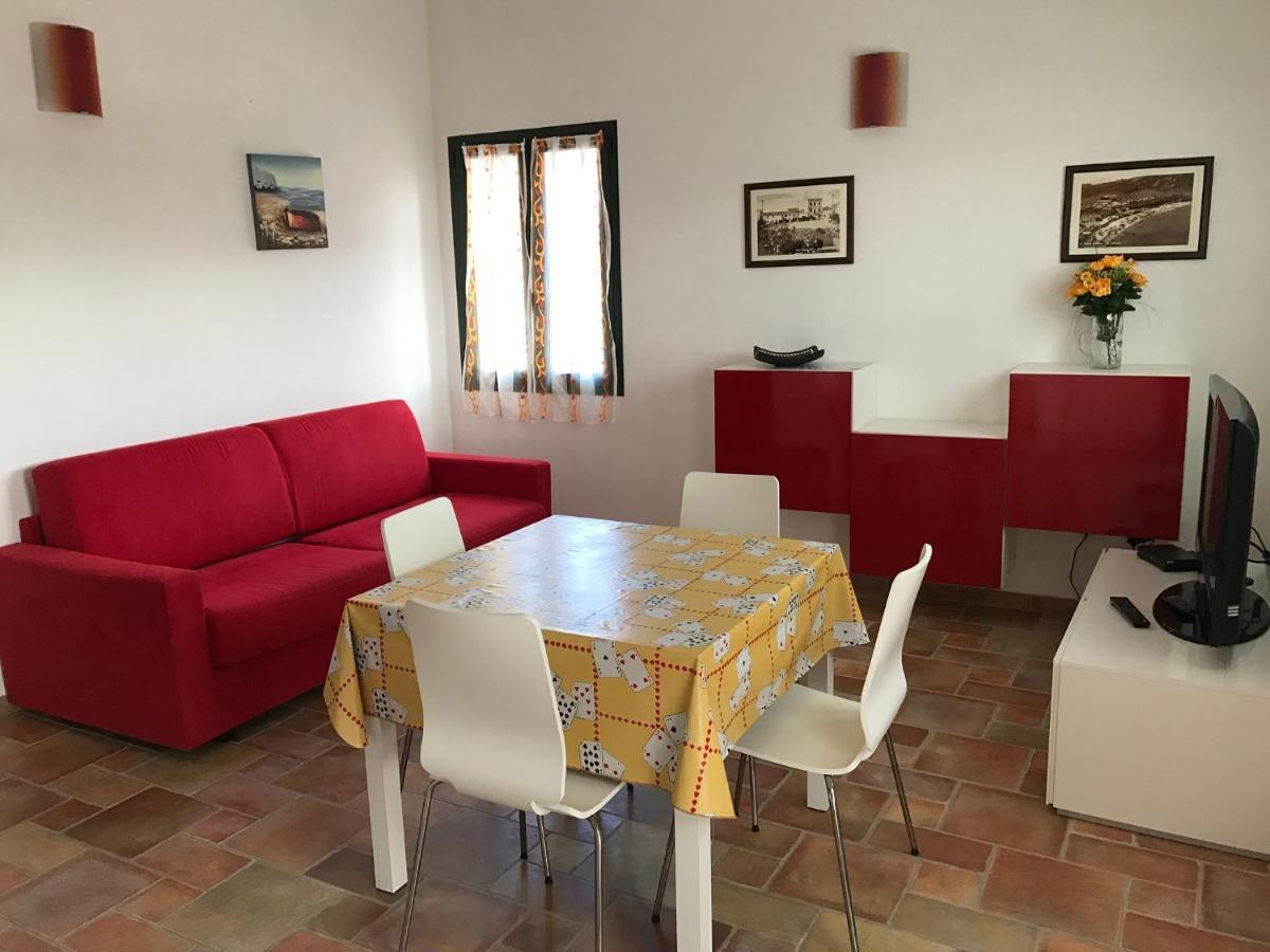 Ferienwohnung Li Frati Biancheddi Santa Teresa Gallura Exterior foto